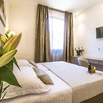 Pino Luxury And Guest house