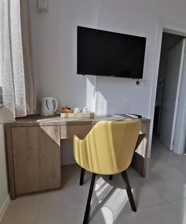 Pino Luxury And Pensjonat 4*