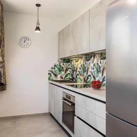 Pino Luxury And Gostinjska kuća