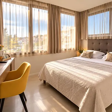 Casa de hóspedes Pino Luxury And Split