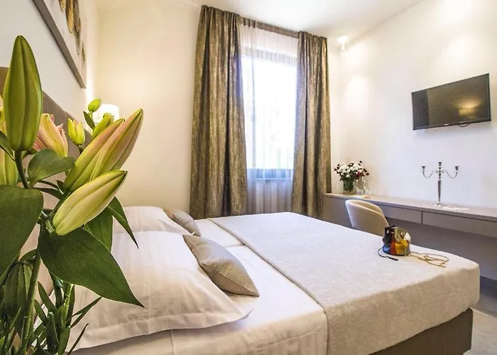 Pino Luxury And Gasthuis