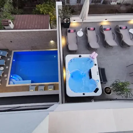 Guest house Pino Luxury And