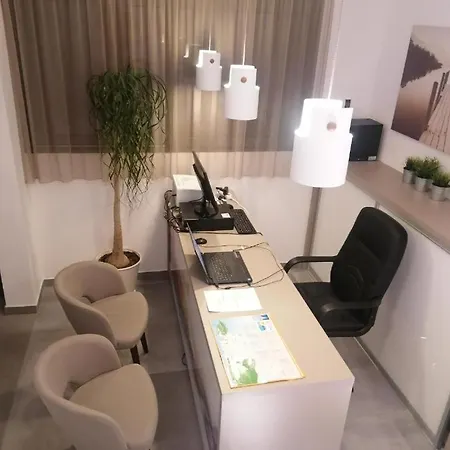 Pino Luxury And Guest house